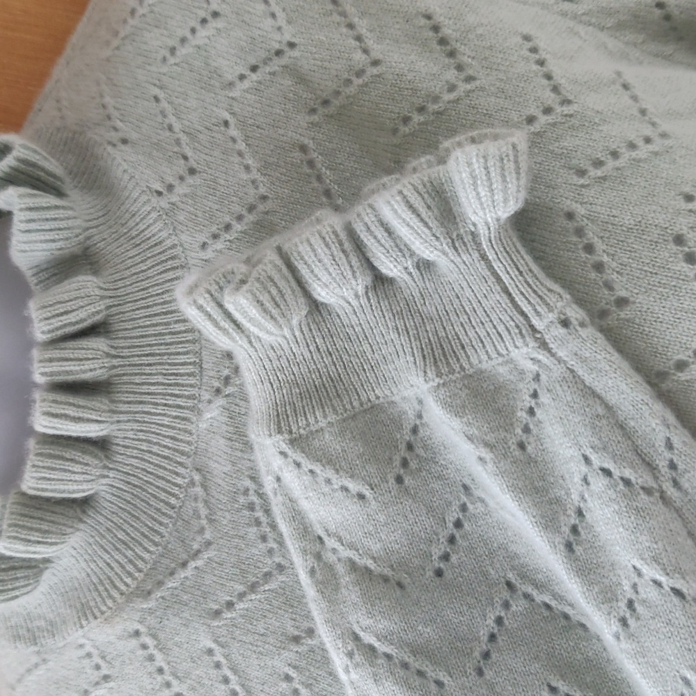 JCrew 100% cashmere sweater - Picture 2 of 8